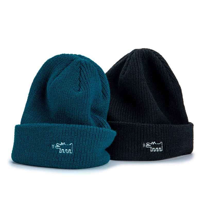 Làm thế nào một chiếc mũ beanie có thể biến đổi phong cách và thoải mái trong mùa này?
